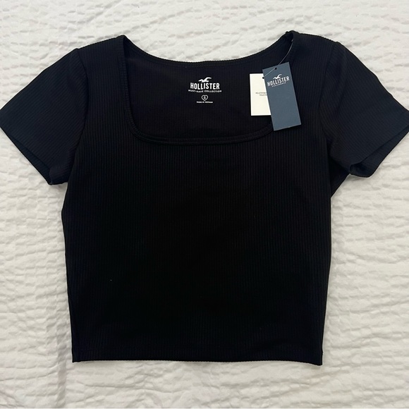 Hollister Square Neck Tee - Picture 1 of 6